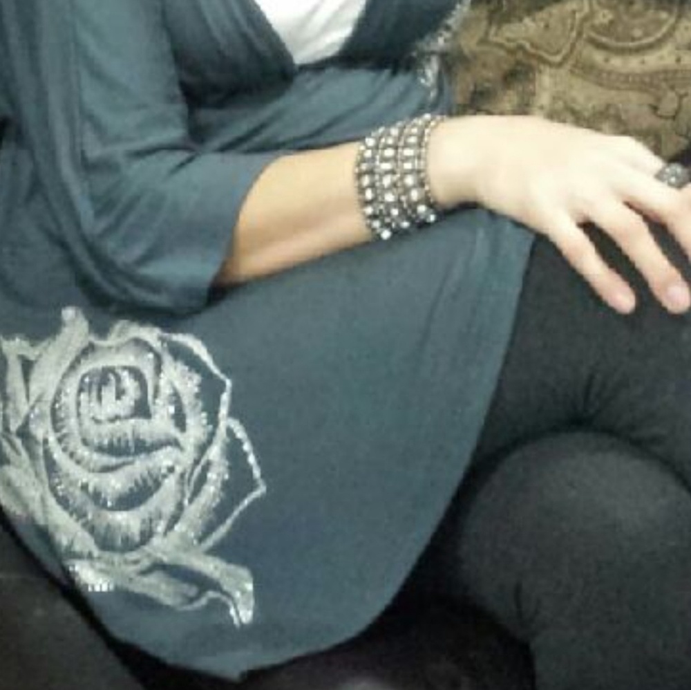 Gray color top